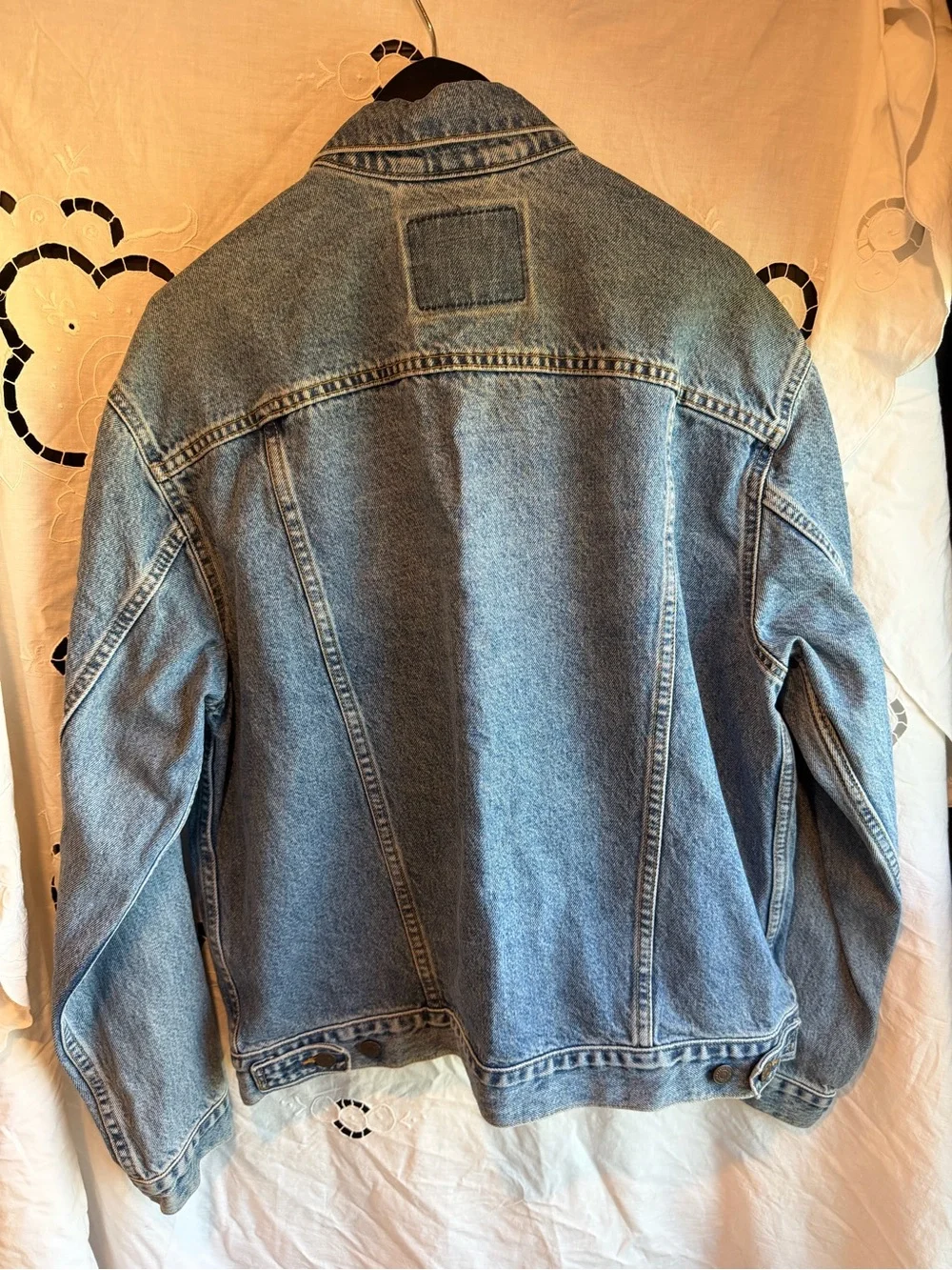 Vintage Levi’s 70507-0389 Denim Trucker Jacket Men’s L 90s Y2K